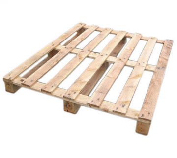 Wooden pallets in UAE